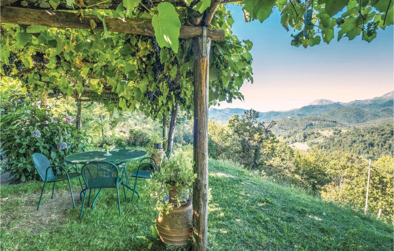 Casa Il Gumo Villa วาเรเซลิกูเร ภายนอก รูปภาพ